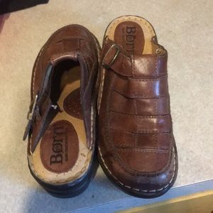Born shoes size 6